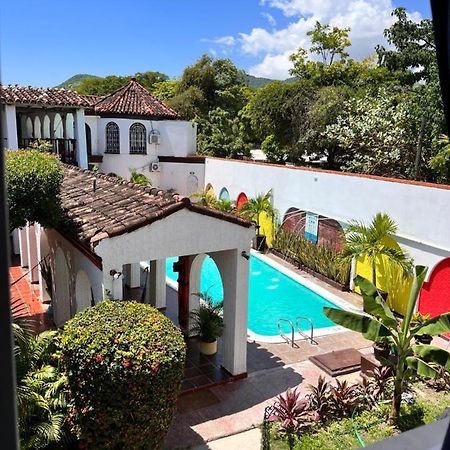 The Chill In Mansion Hostel Santa Marta Екстериор снимка
