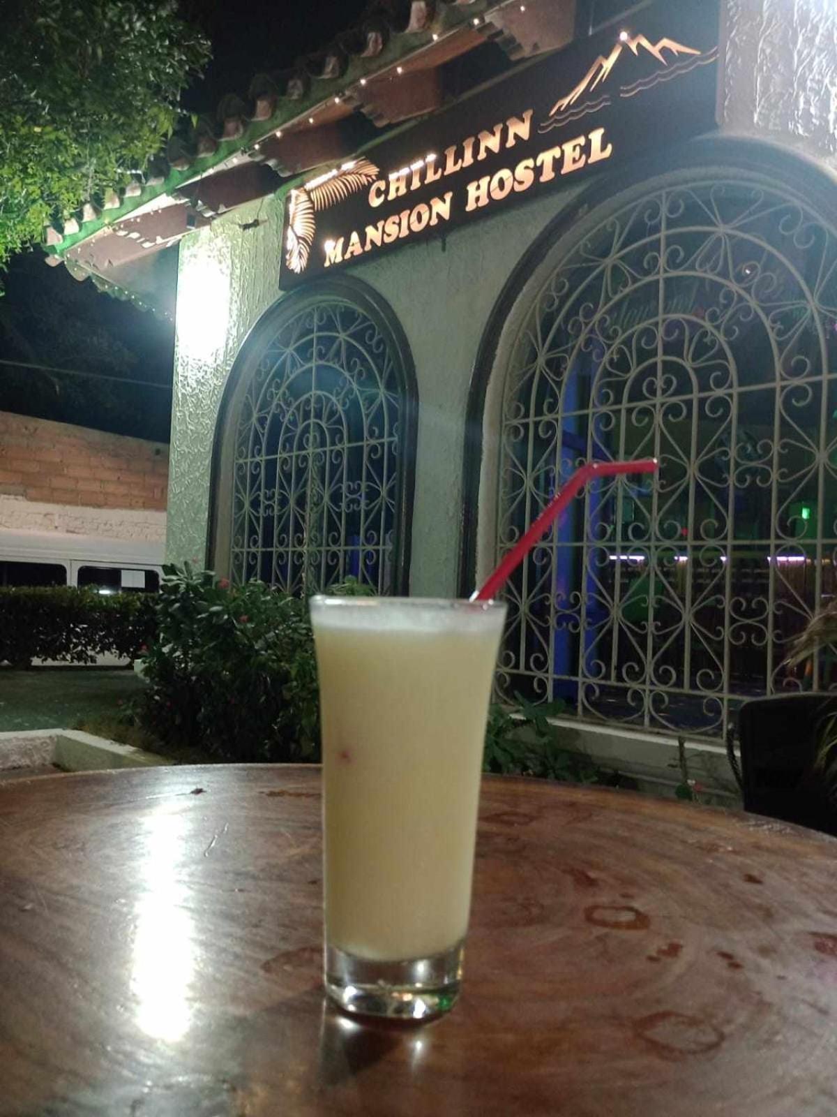 The Chill In Mansion Hostel Santa Marta Екстериор снимка