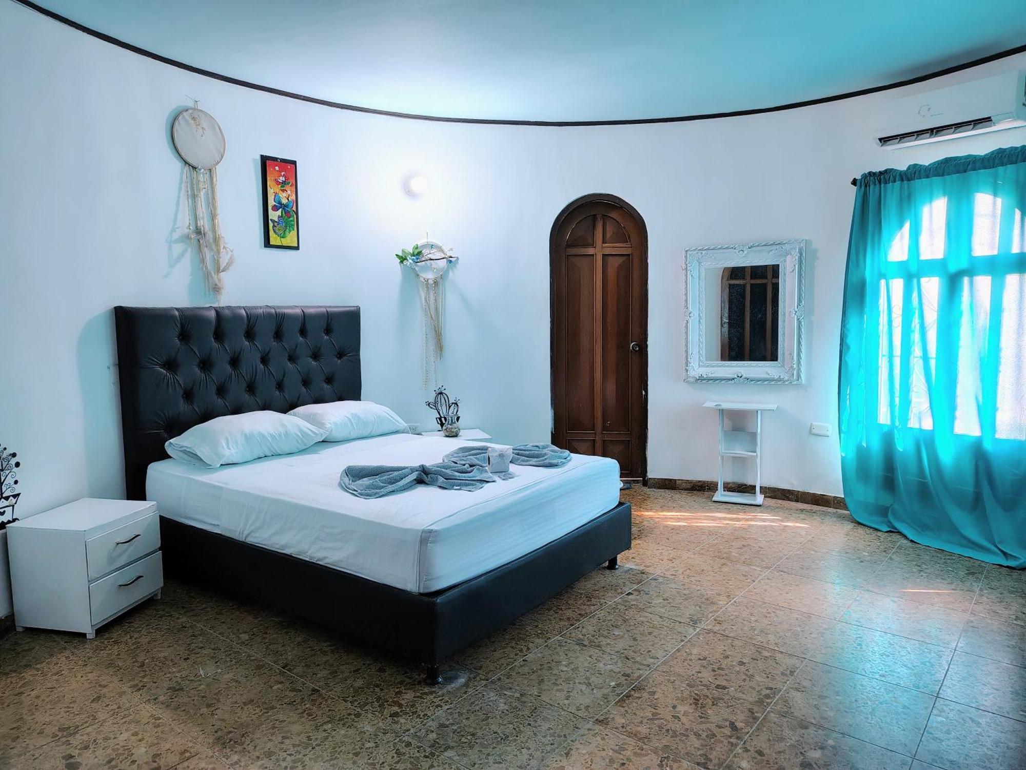 The Chill In Mansion Hostel Santa Marta Екстериор снимка