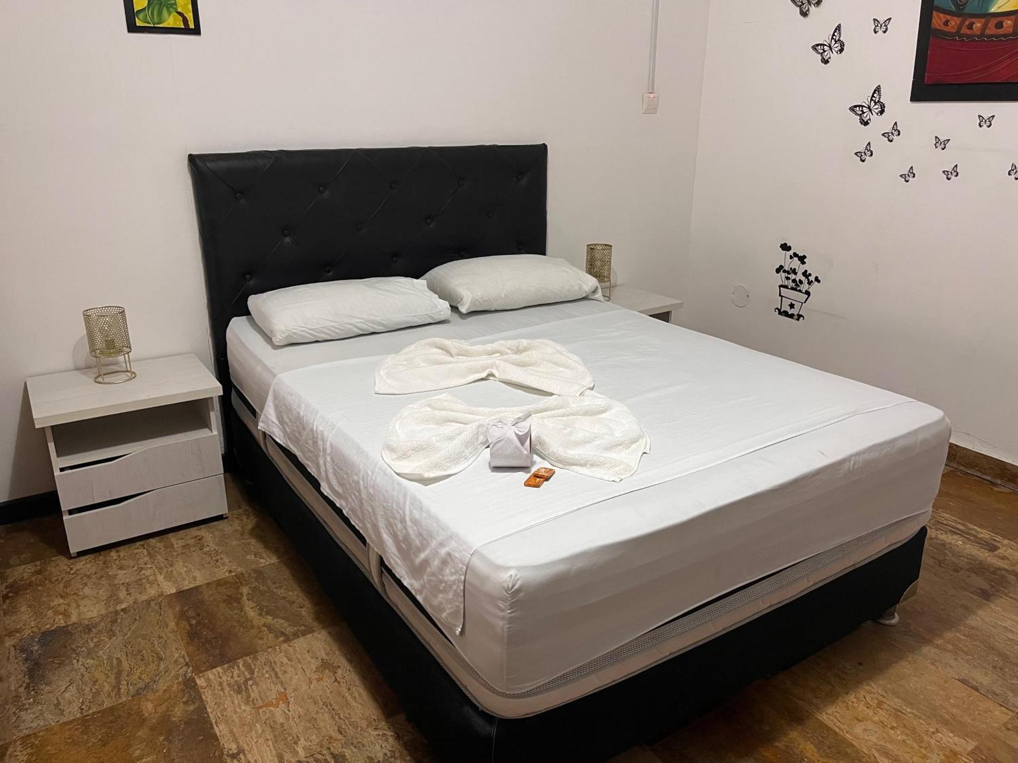 The Chill In Mansion Hostel Santa Marta Екстериор снимка