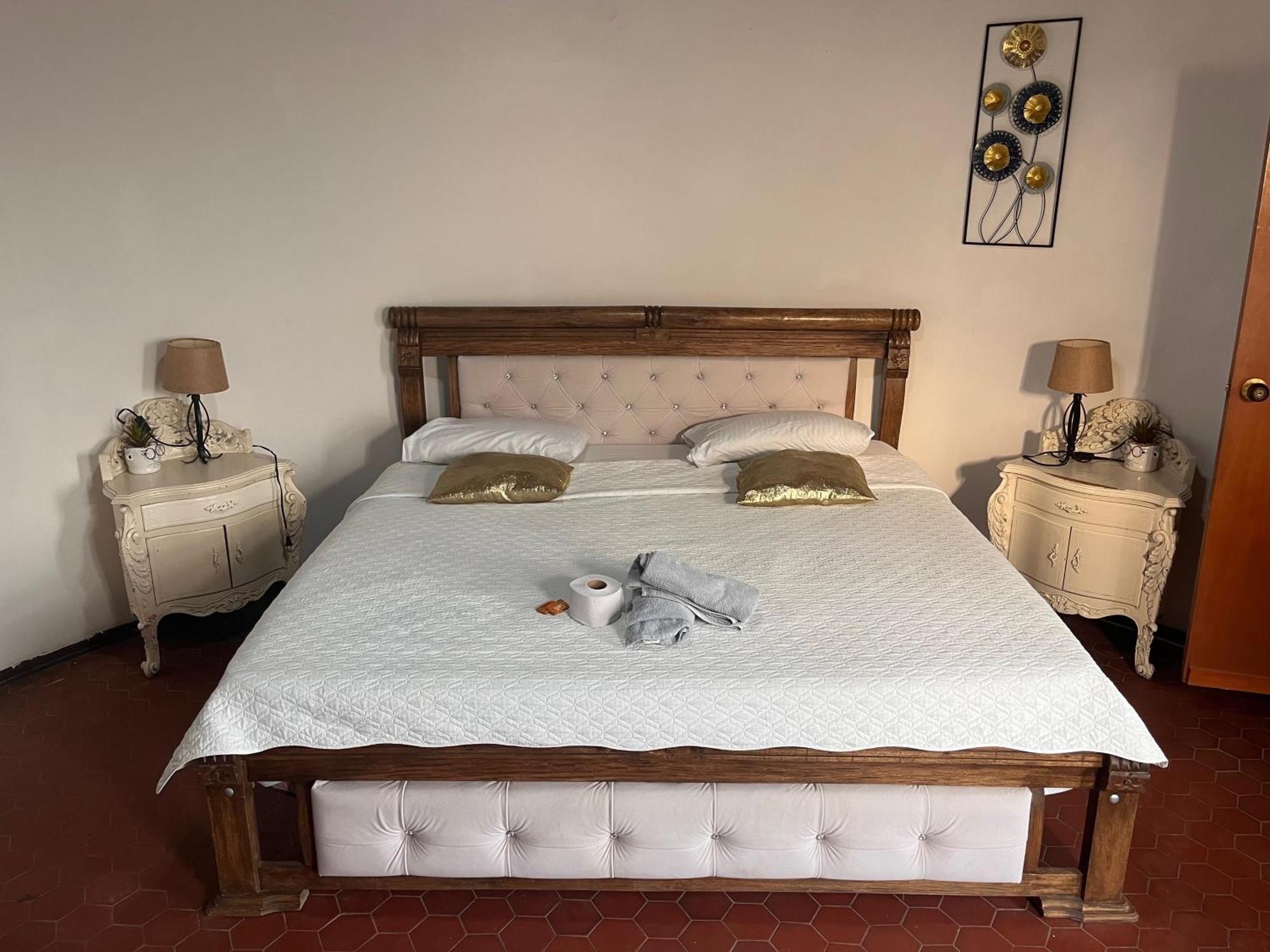 The Chill In Mansion Hostel Santa Marta Екстериор снимка