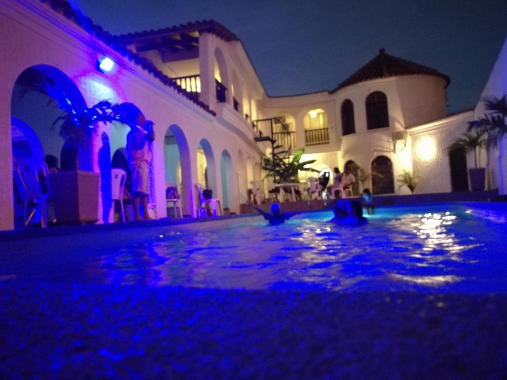 The Chill In Mansion Hostel Santa Marta Екстериор снимка